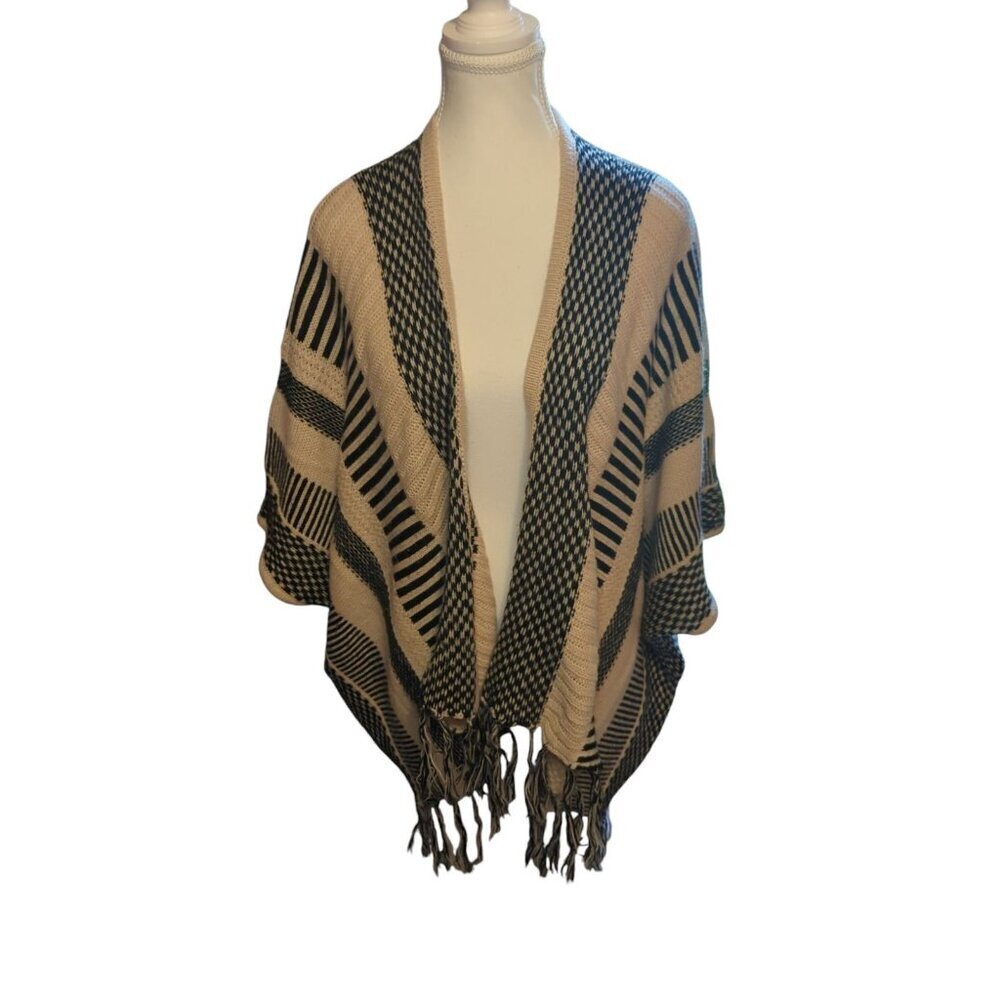 Hot & Delicious Shawl/Poncho S/M/L Black/ Beige Stripped Warm Short Sleeves
